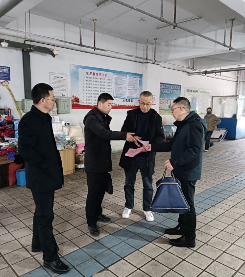 東至縣 推行食用農(nóng)產(chǎn)品承諾達(dá)標(biāo)合格證制度 為新鮮水果零售注入“安全芯”