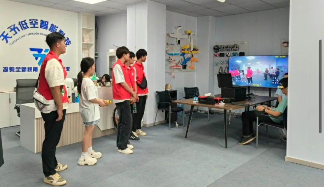 科技賦能鄉村，青春篤行振興——我?！霸埔砼d鄉”實踐團2025年暑期“三下鄉”社會實踐紀實
